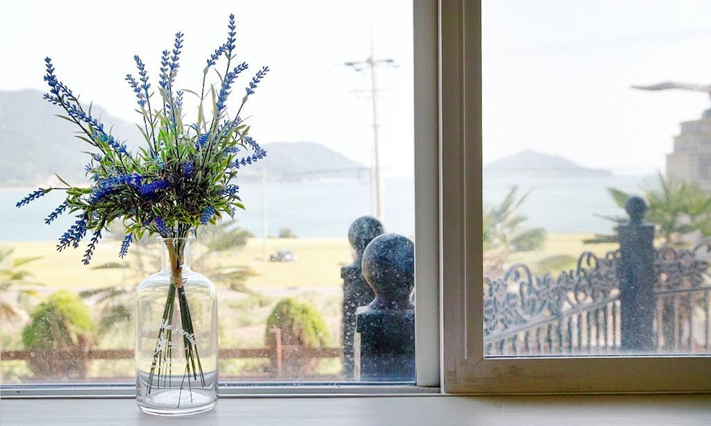 American Village Pension Manoa Namhae Zimmer foto